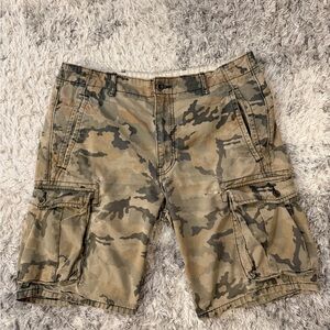 Levi's Green and Brown Cargo Shorts